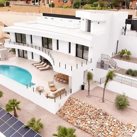 Villa Infinita